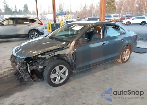 2016 Volkswagen Jetta 1.4T S z USA, uszkodzony, nr VIN 3VW167AJ1GM396690